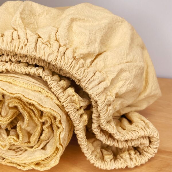 butter fitted sheet - single