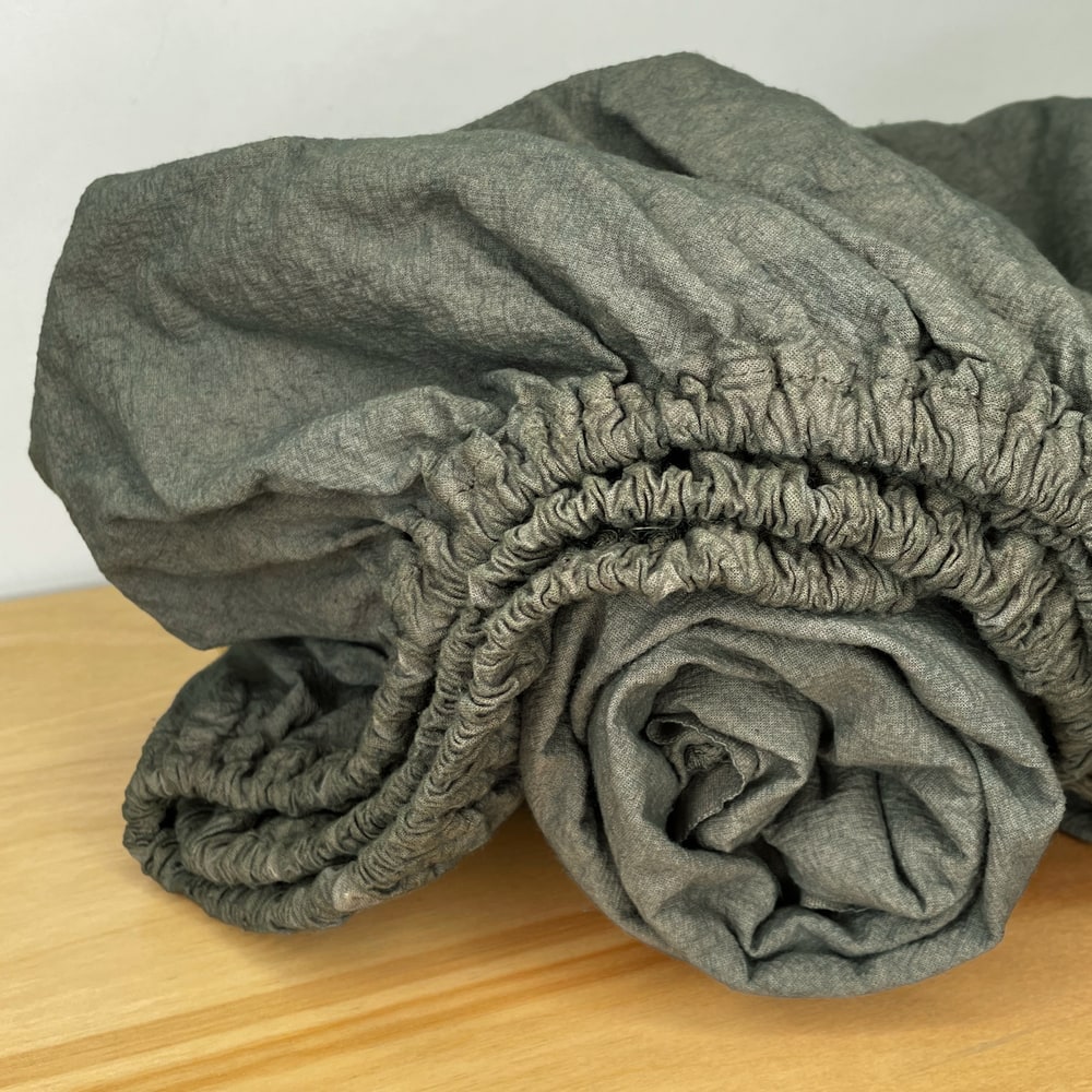 dirt fitted sheet - double extra deep