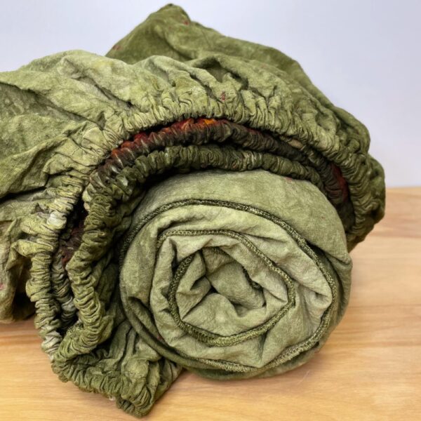 lichen fitted sheet - queen