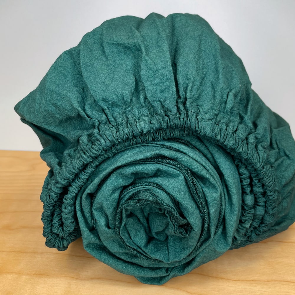 spruce fitted sheet - queen